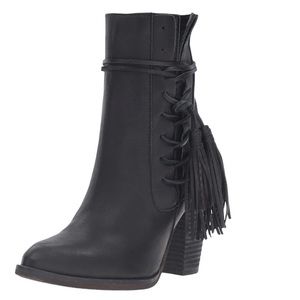 Charles David Yani tassel ankle boots